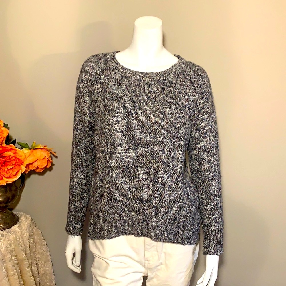 Ann Taylor LOFT sweater